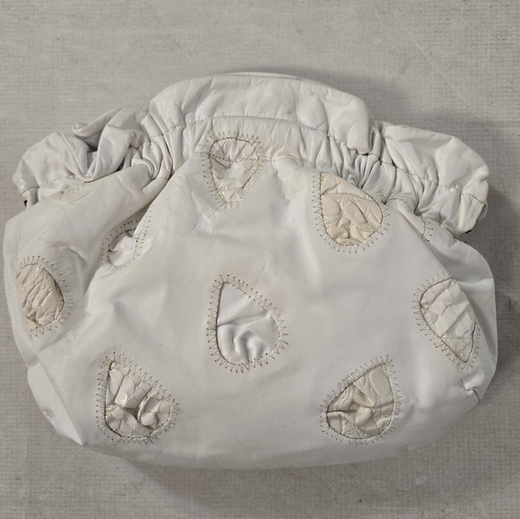 Vintage Leather Handbag - Picture 4 of 11